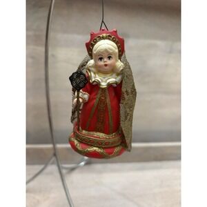 Hallmark Keepsake Ornament 1999 Red Queen, Alice in Wonderland Madame Alexander